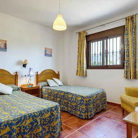 Sleeps 6 With Pool Air Con And Wifi Villa *